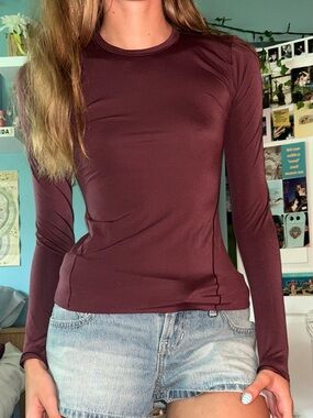 lululemon athletica Long Sleeve Crew Top - Deep Wine